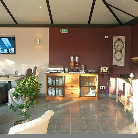 Hotel Le Saint Aubin Chevillé Dış mekan fotoğraf